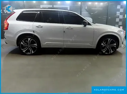 VOLVO XC90 T8 R-DESIGN HYBRID