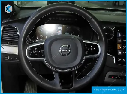 VOLVO XC90 T8 R-DESIGN HYBRID
