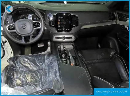 VOLVO XC90 T8 R-DESIGN HYBRID