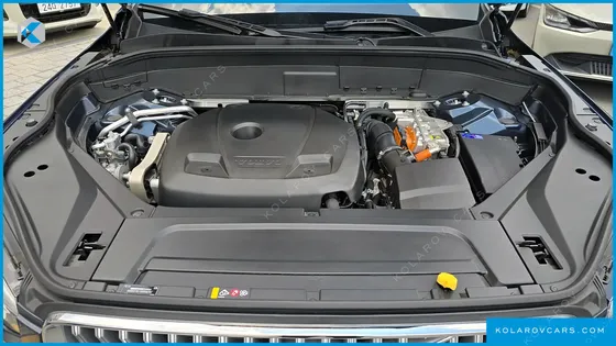 VOLVO XC90 T8 ULTIMATE BRIGHT HYBRID