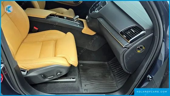 VOLVO XC90 T8 ULTIMATE BRIGHT HYBRID