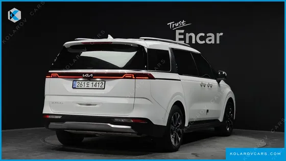 KIA CARNIVAL 9-SEATER SIGNATURE