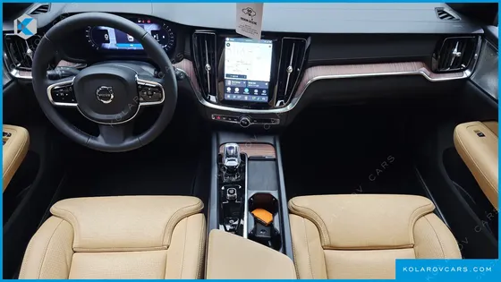 VOLVO V60 B5 ULTRA AWD