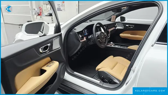 VOLVO V60 B5 ULTRA AWD