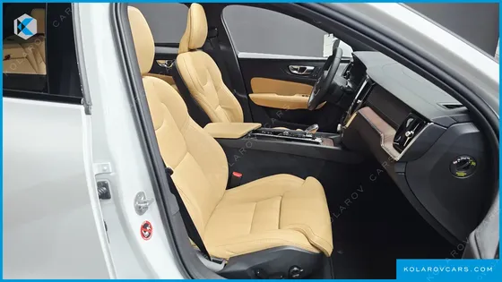 VOLVO V60 B5 ULTRA AWD