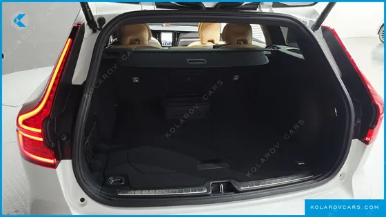 VOLVO V60 B5 ULTRA AWD