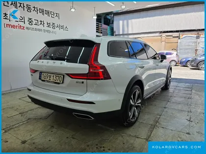 VOLVO V60 B5 PRO AWD