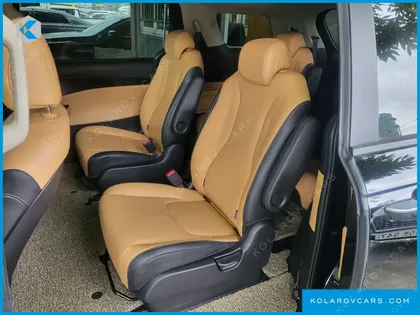 KIA CARNIVAL 9-SEATER PRESTIGE