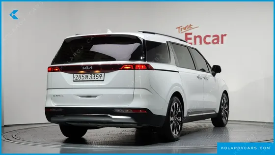 KIA CARNIVAL GASOLINE 7-SEATER SIGNATURE