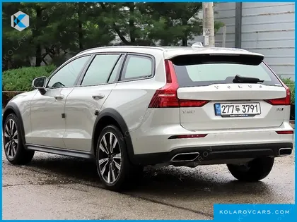 VOLVO V60 B5 PRO AWD
