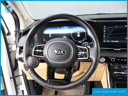KIA CARNIVAL 9-SEATER NOBLESSE