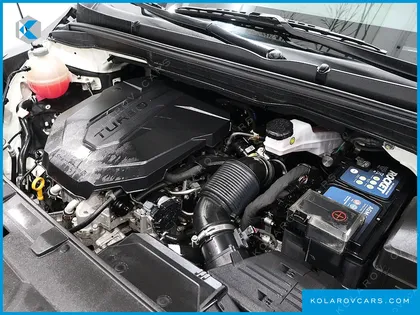KIA CARNIVAL 9-SEATER NOBLESSE