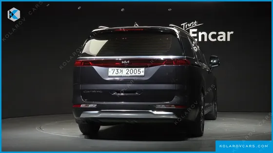 KIA CARNIVAL 11-SEATER SIGNATURE