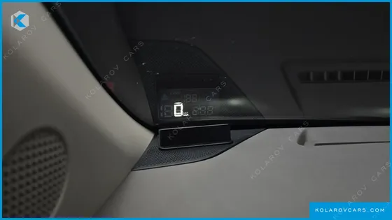KIA CARNIVAL 11-SEATER SIGNATURE