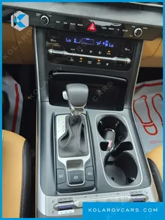 KIA CARNIVAL 9-SEATER PRESTIGE
