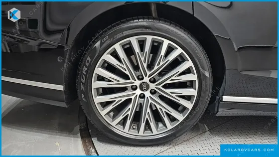 AUDI A8 55 TFSI QUATTRO PREMIUM LWB