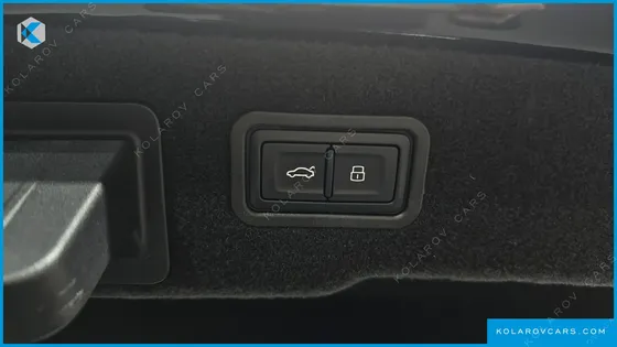 AUDI A8 55 TFSI QUATTRO PREMIUM LWB