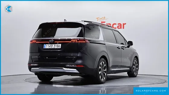 KIA CARNIVAL 7-SEATER SIGNATURE