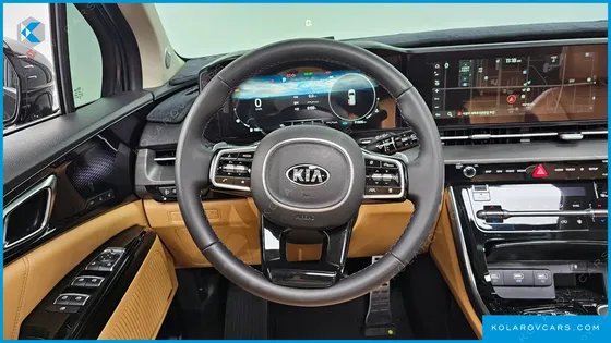 KIA CARNIVAL 7-SEATER SIGNATURE