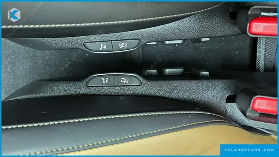 KIA CARNIVAL 7-SEATER SIGNATURE