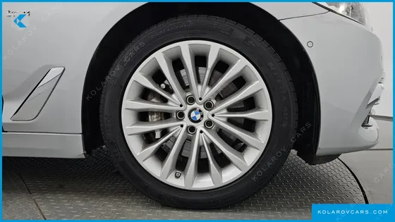 BMW 5 SERIES 530I XDRIVE LUXURY PLUS