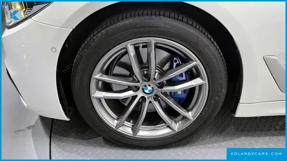 BMW 5 SERIES 530I XDRIVE M SPORT PACKAGE PLUS