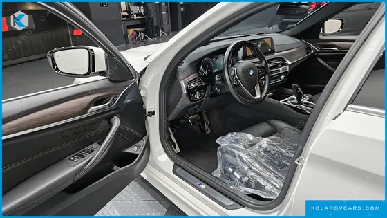 BMW 5 SERIES 530I XDRIVE M SPORT PACKAGE PLUS