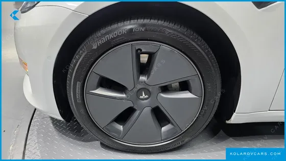 TESLA MODEL 3 LONG RANGE AWD