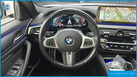 BMW 5 SERIES 523D M SPORT