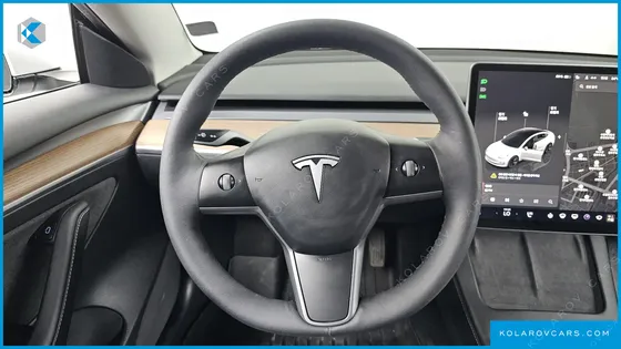 TESLA MODEL 3 RWD