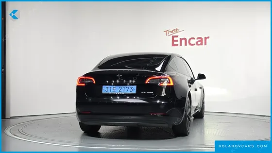 TESLA MODEL 3 LONG RANGE AWD