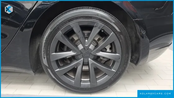 TESLA MODEL 3 LONG RANGE AWD