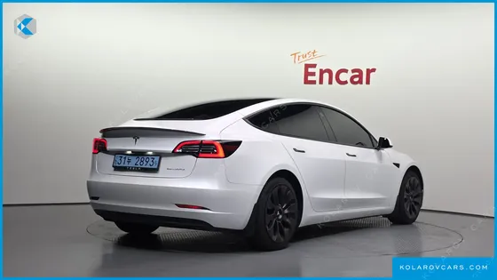 TESLA MODEL 3 LONG RANGE AWD