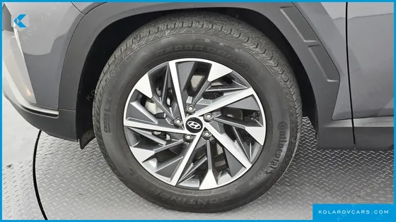 HYUNDAI TUCSON PREMIUM 2WD