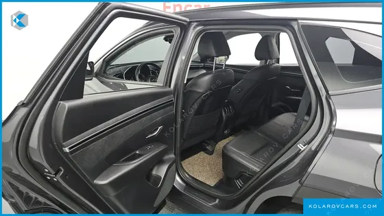 HYUNDAI TUCSON PREMIUM 2WD