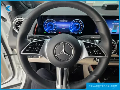 MERCEDES EQB EQB300 4MATIC PROGRESSIVE