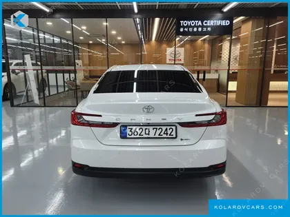 TOYOTA CAMRY 2.5 XLE HYBRID