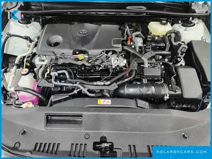 TOYOTA CAMRY 2.5 XLE HYBRID