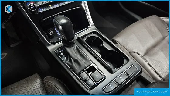 HYUNDAI GRANDEUR EXCLUSIVE