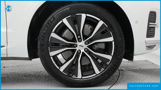 VOLVO XC60 B6 ULTRA BRIGHT
