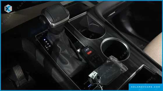 TOYOTA SIENNA 2.5 HYBRID AWD