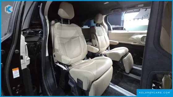 TOYOTA SIENNA 2.5 HYBRID AWD