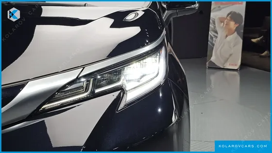 TOYOTA SIENNA 2.5 HYBRID AWD