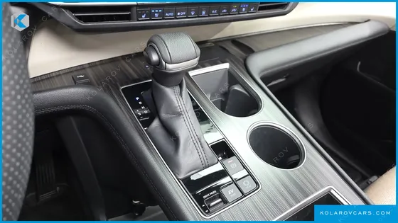 TOYOTA SIENNA 2.5 HYBRID AWD
