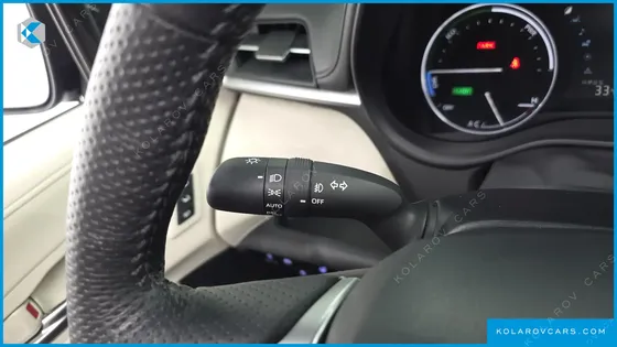 TOYOTA SIENNA 2.5 HYBRID AWD