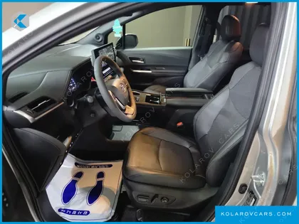 TOYOTA SIENNA 2.5 HYBRID 2WD