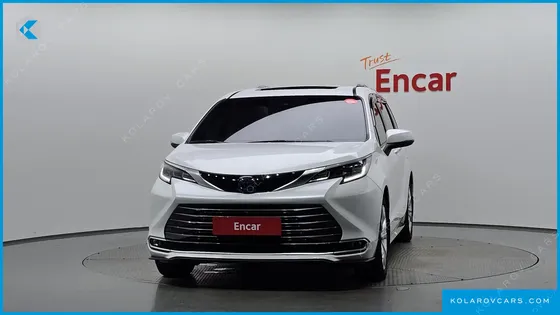 TOYOTA SIENNA 2.5 HYBRID 2WD