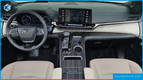 TOYOTA SIENNA 2.5 HYBRID 2WD