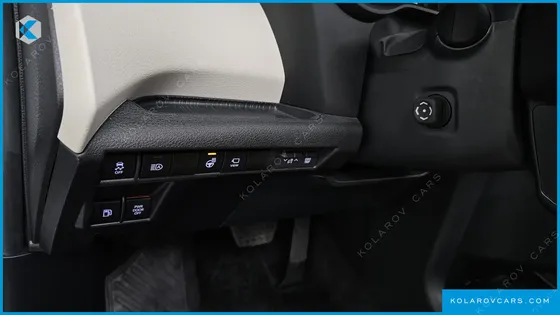 TOYOTA SIENNA 2.5 HYBRID 2WD