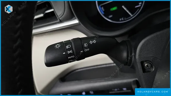 TOYOTA SIENNA 2.5 HYBRID 2WD